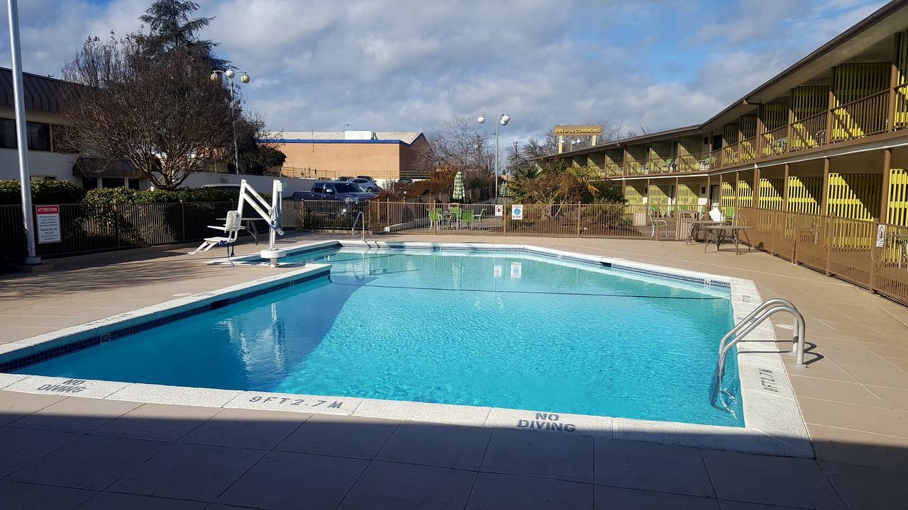 Inn At The Commons Medford Exterior foto